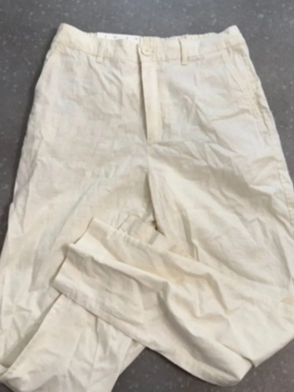 UNIQLO Off-White Linen Cotton Tapered Trousers – Size Small (Waist 26–27”)